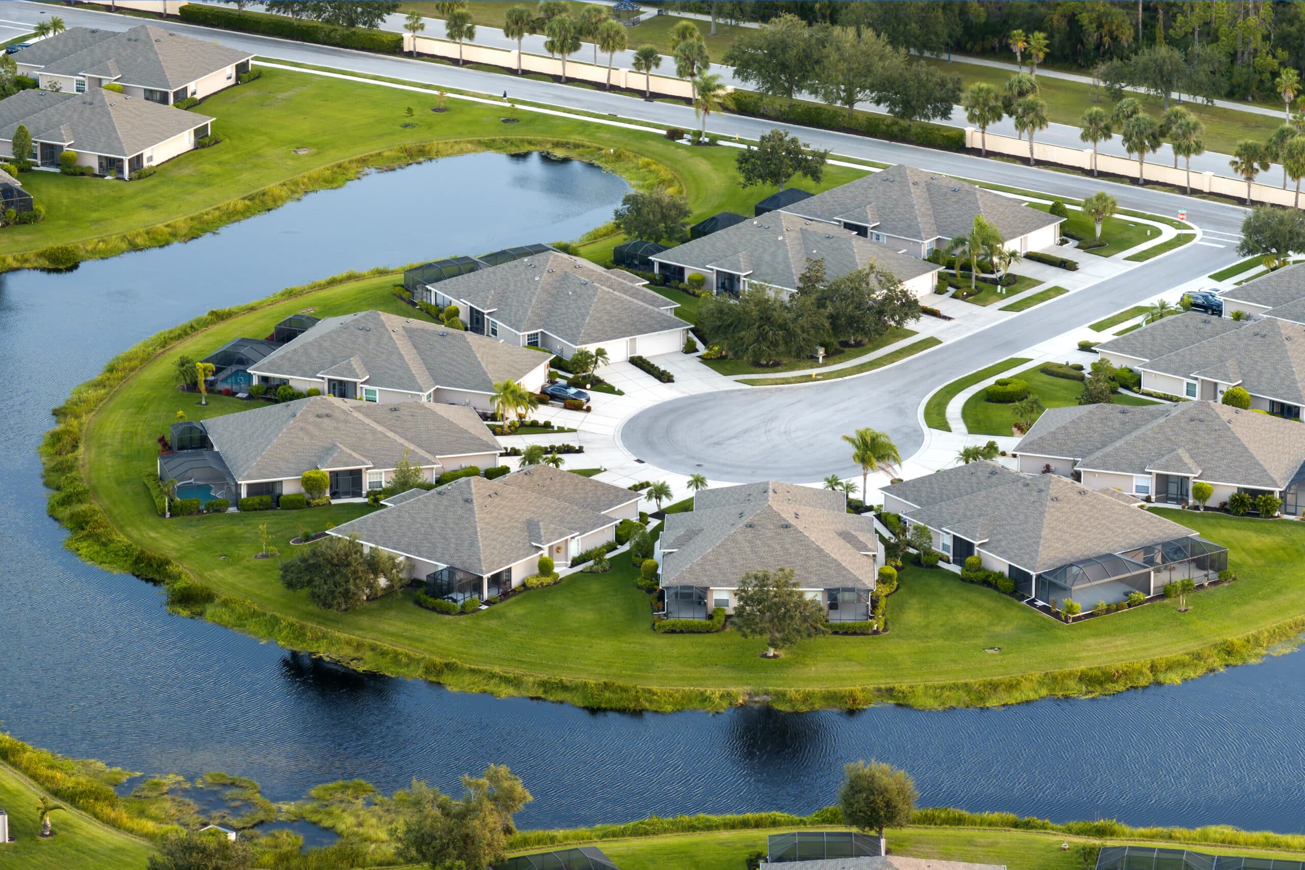top view of expensive private houses in sarasota, florida suburbia.